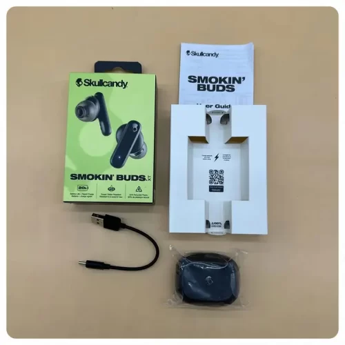 Skullcandy-Smoking-Buds-Inside-Box
